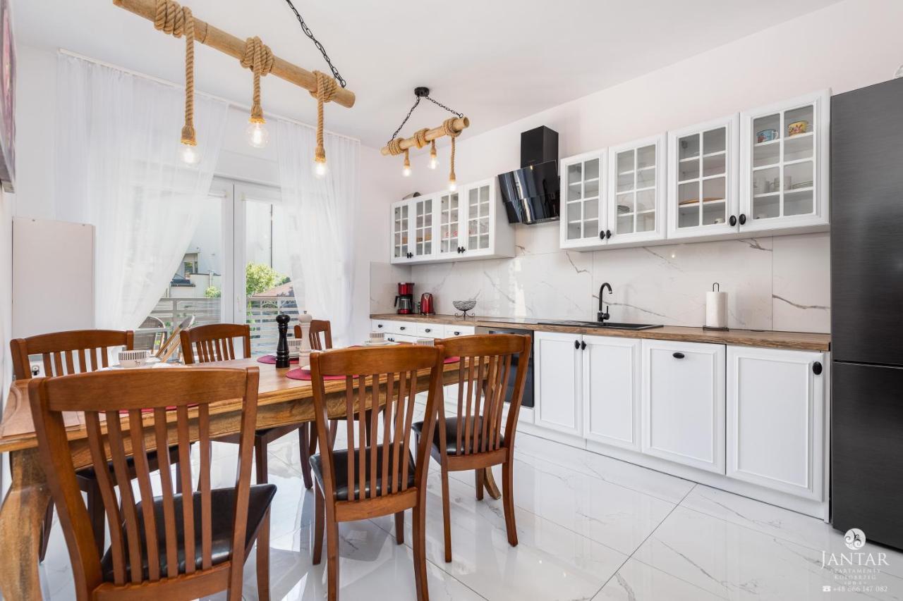 Jantar Apartamenty Sobieskiego โควอบเซก ภายนอก รูปภาพ