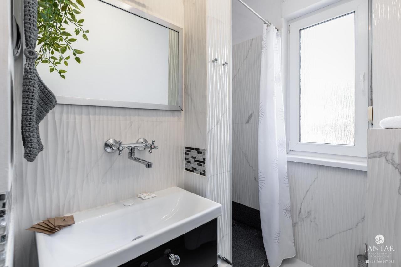 Jantar Apartamenty Sobieskiego โควอบเซก ภายนอก รูปภาพ